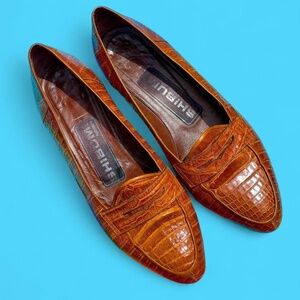 90s Shibumi crocodile leather flats. Women’s size 8.5 made in Italy.